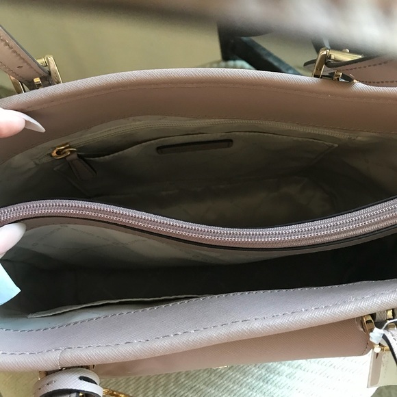 Michael Kors Saffiano Frame Fawn Tote Purse Bag - Picture 5 of 8